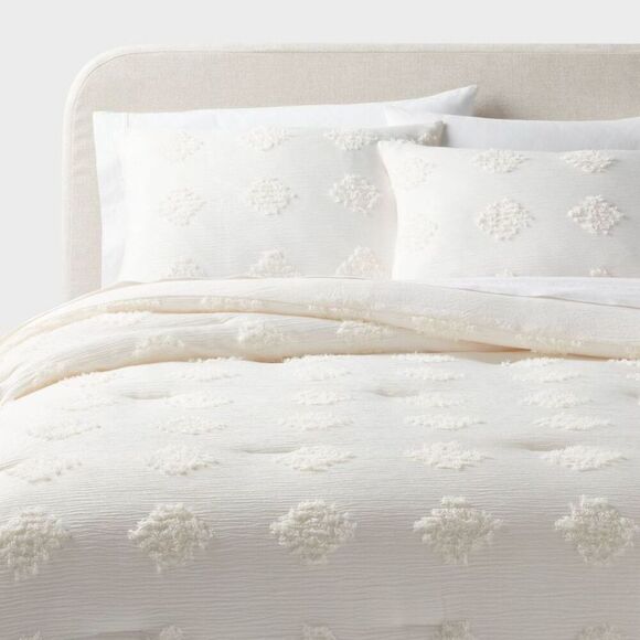 Threshold -  Jacquard Comforter Set Solid Crinkled Ye Ivory - Picture 1 of 4